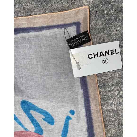 Chanel 17C Coco Cuba CC Beige Graffiti Cotton Bandana Handkerchief Scarf Wrap - Picture 10 of 11